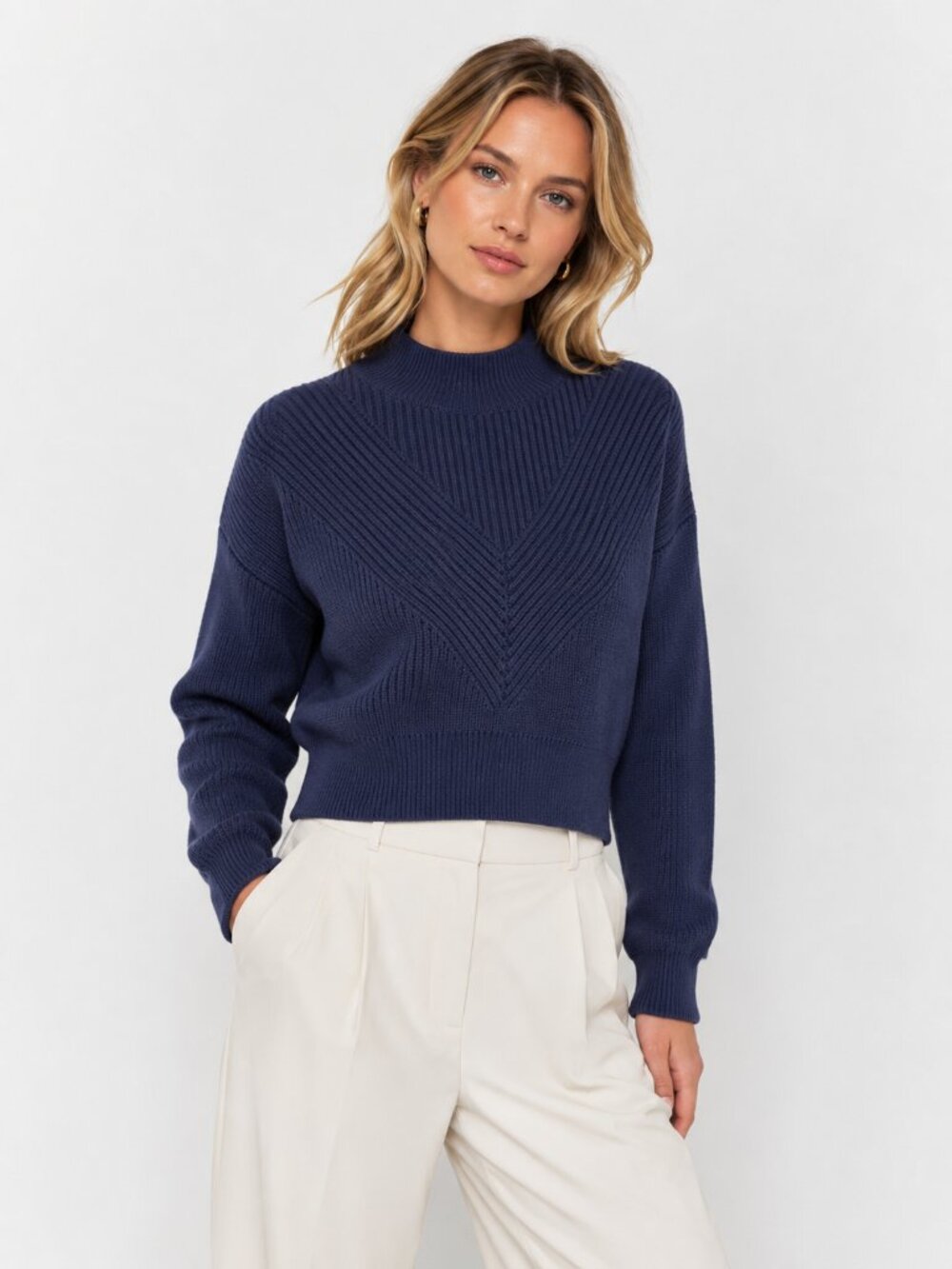 NWT Kendall and Kylie Navy Blue Cropped Knit Sweater Small - Picture 2 of 15